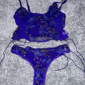 Two Piece Butterfly Lace Lingerie Bra and Panty Set